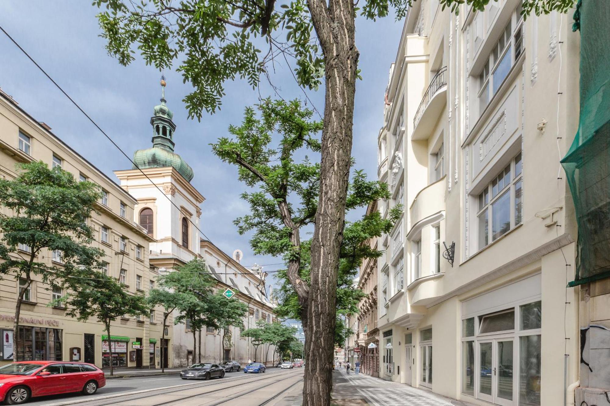 Turnkey I Charles Square Apartments Prague Exterior photo